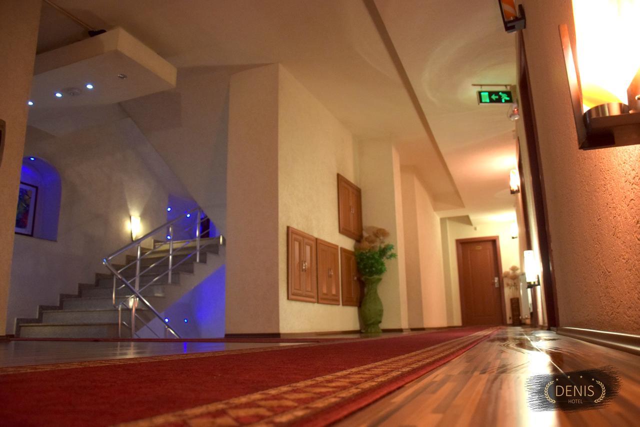Hotel Denis Prisztina Zewnętrze zdjęcie